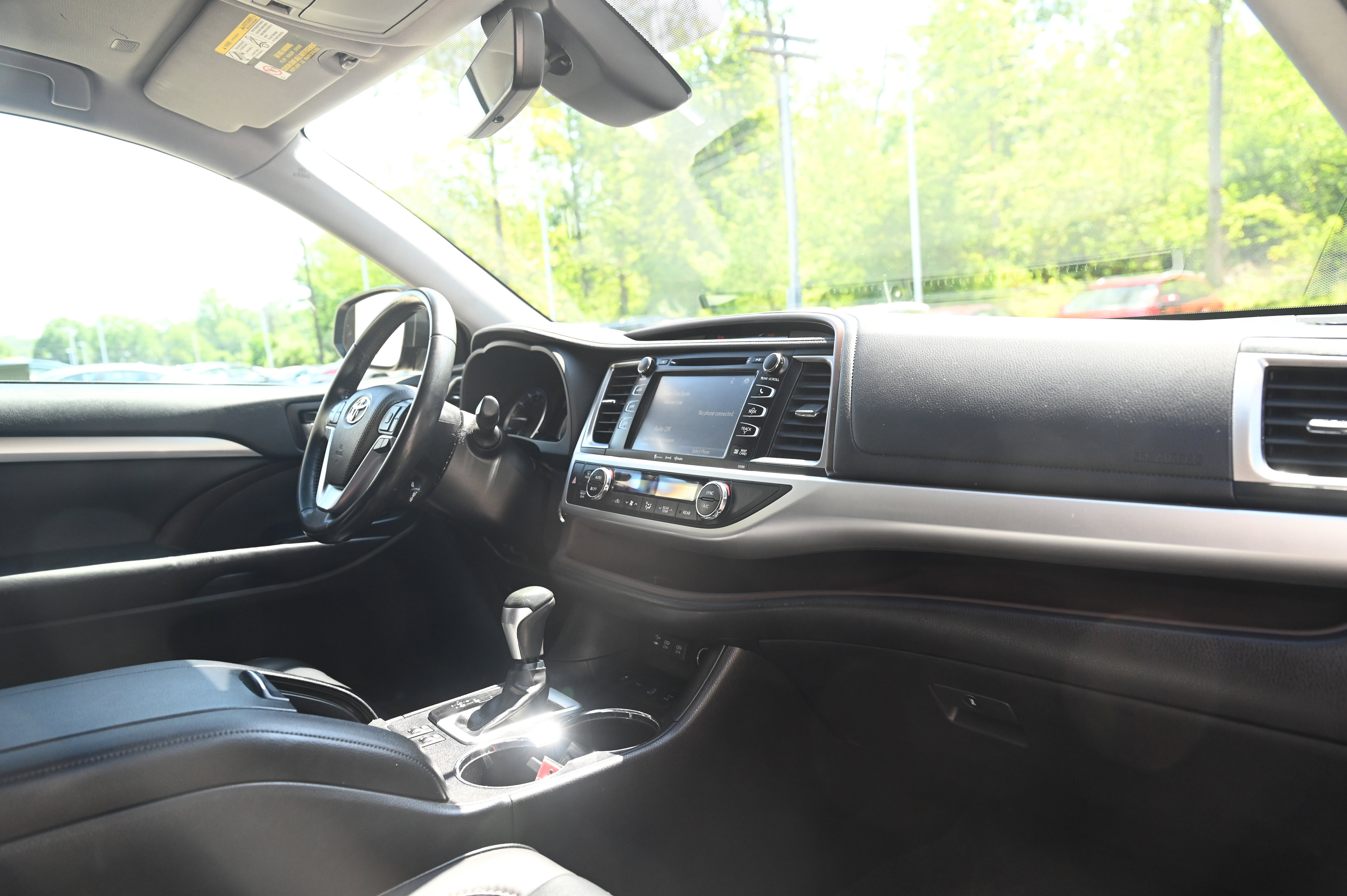 2019 Toyota Highlander XLE photo 33