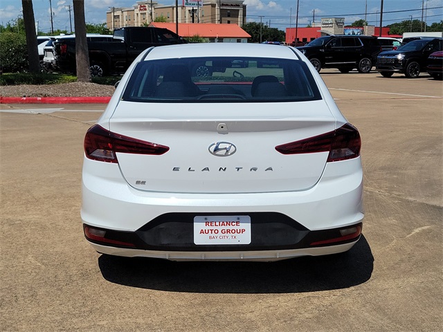 2020 Hyundai Elantra SE photo 6
