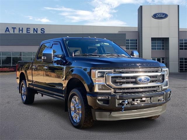 2022 Ford F-350 Super Duty Platinum's photo