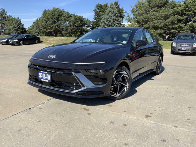 2026 Hyundai Sonata SEL's photo