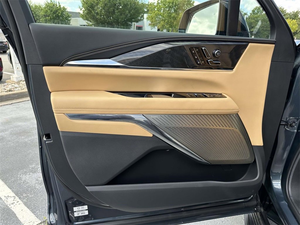 2026 Cadillac Escalade IQ Premium Sport photo 14