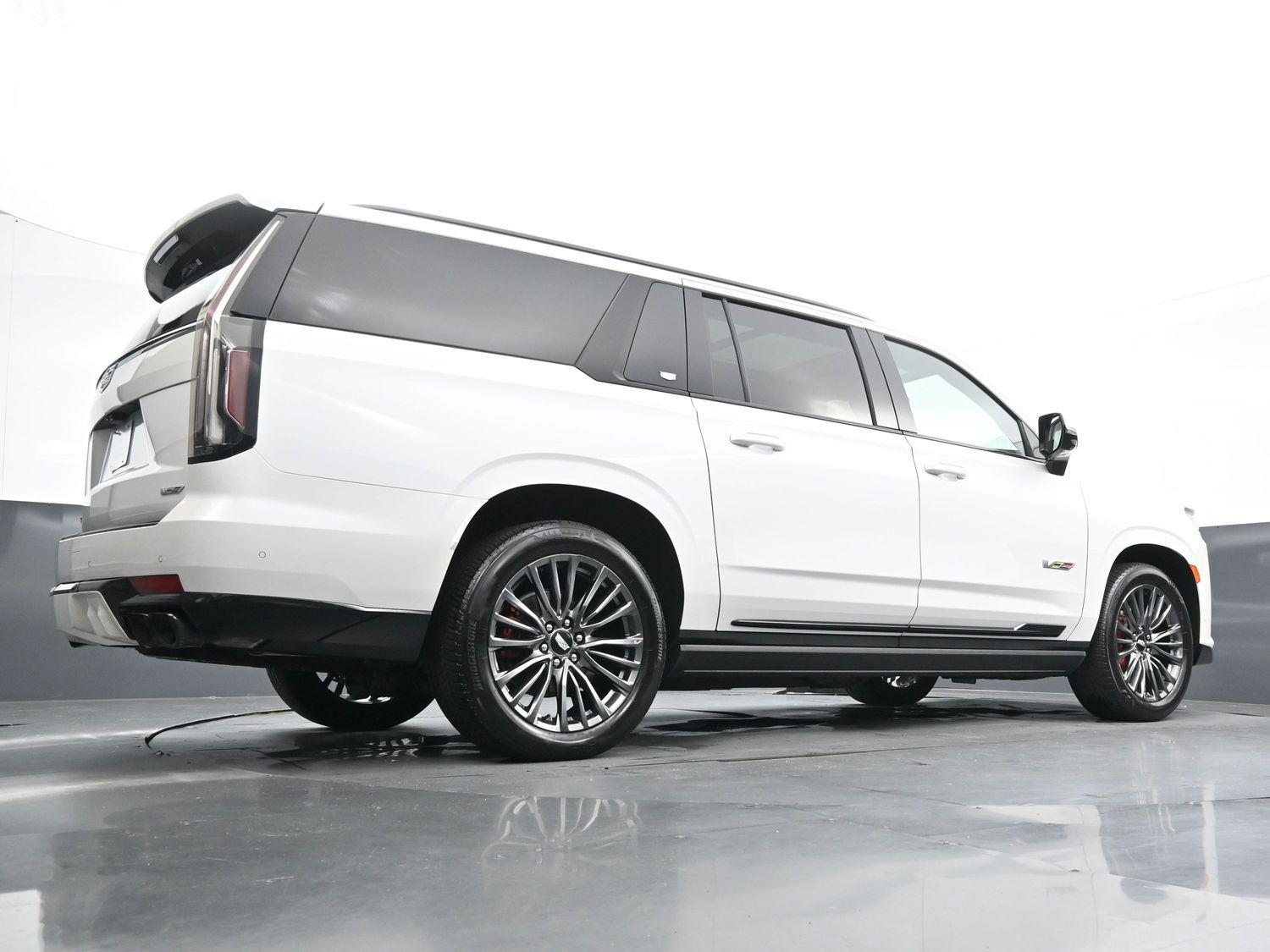 2023 Cadillac Escalade ESV V-Series photo 45