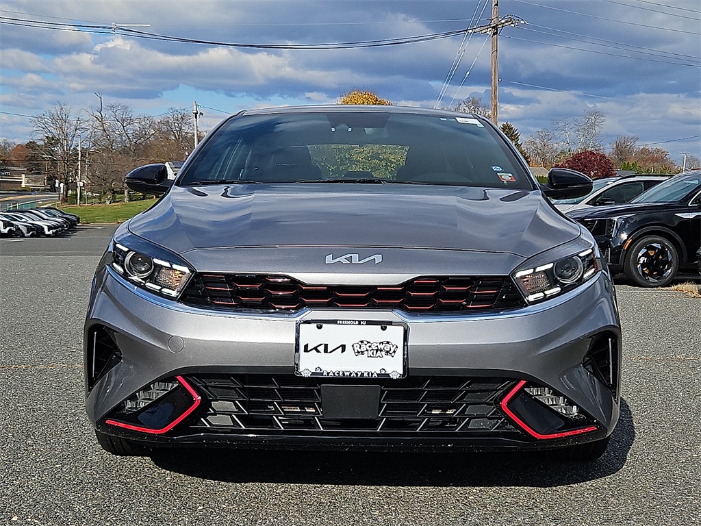 2023 Kia Forte GT-Line photo 2
