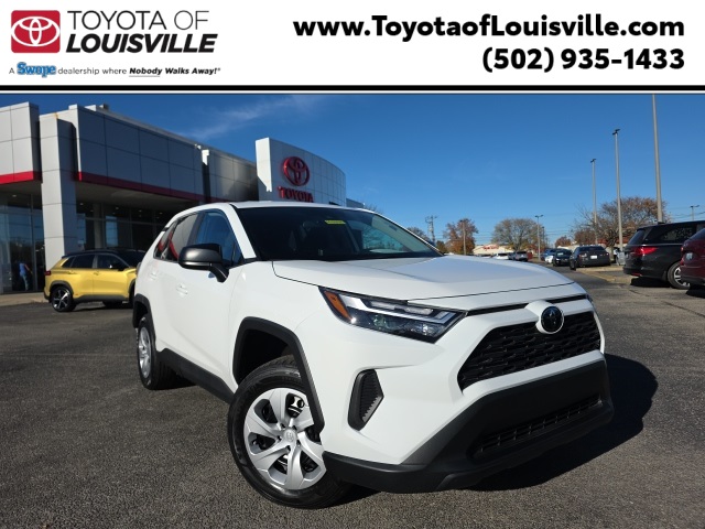 2024 Toyota RAV4 LE's photo