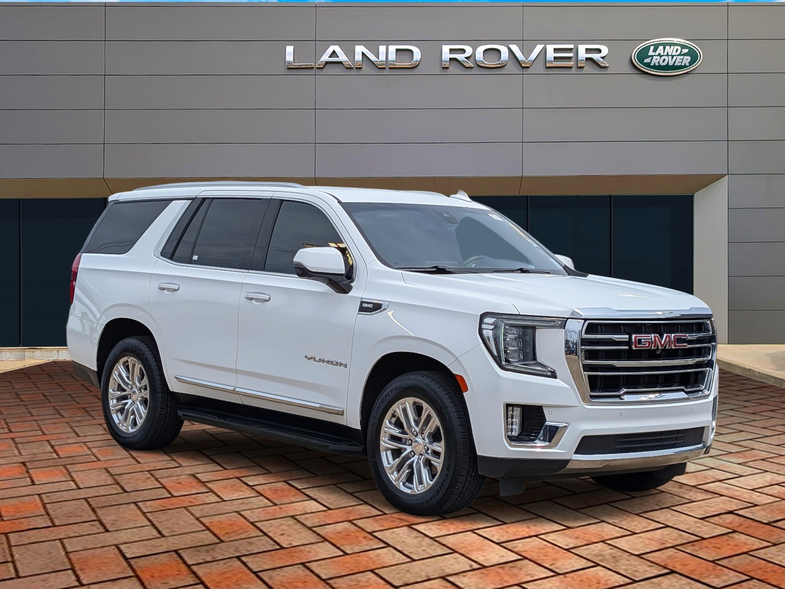 2022 Gmc Yukon SLT photo 3