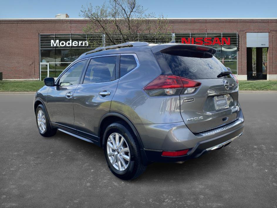 2019 Nissan Rogue S photo 2