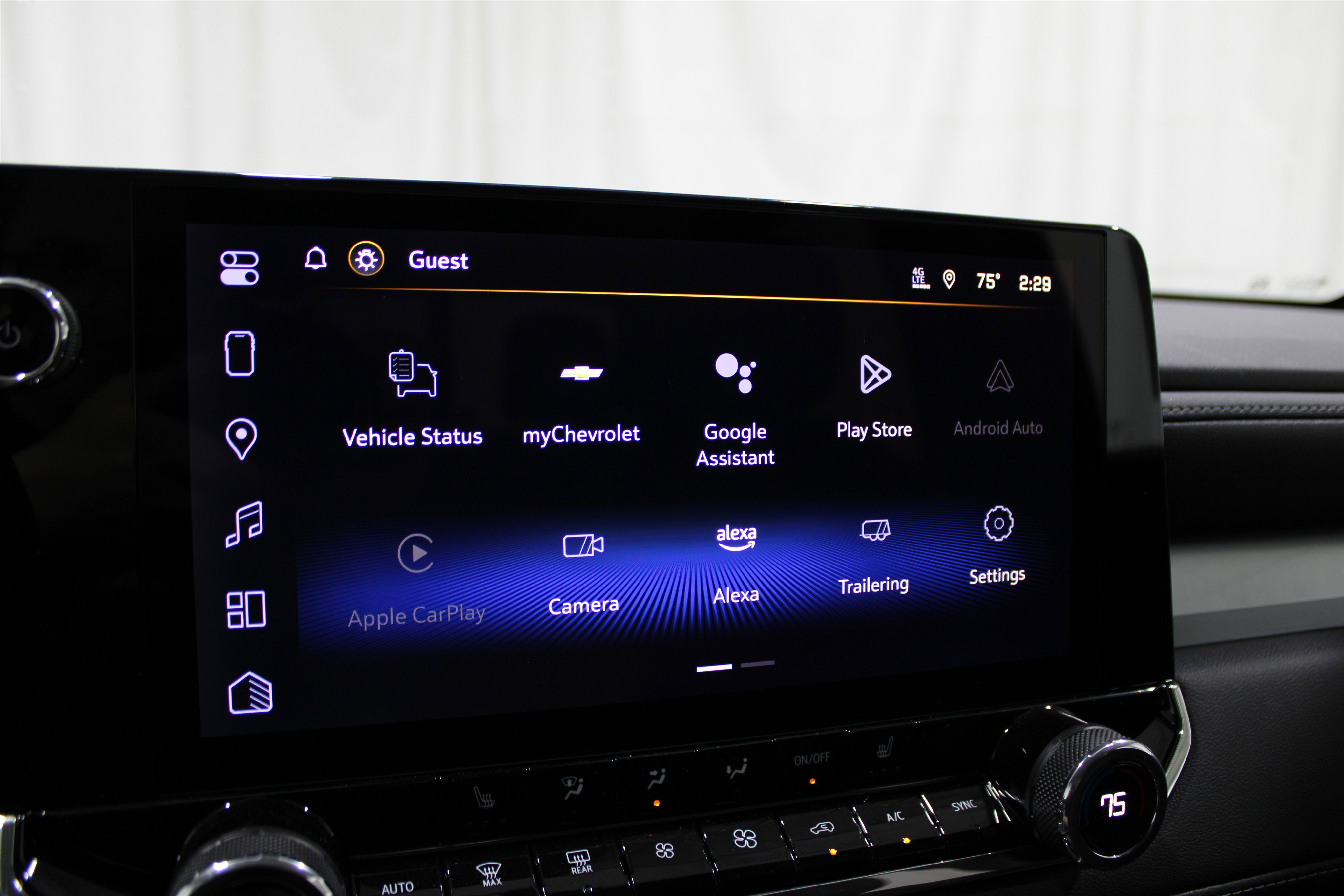 2025 Chevrolet Colorado Work Truck LT photo 3