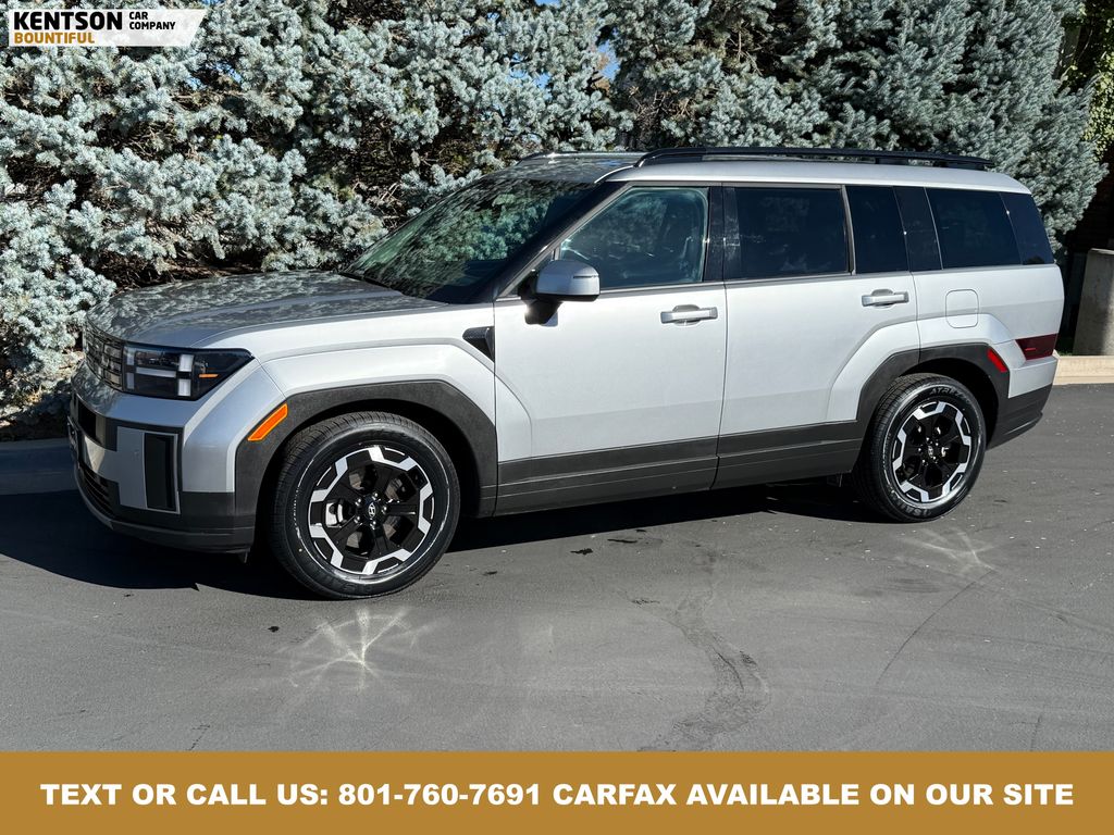 2025 Hyundai Santa Fe SEL's photo