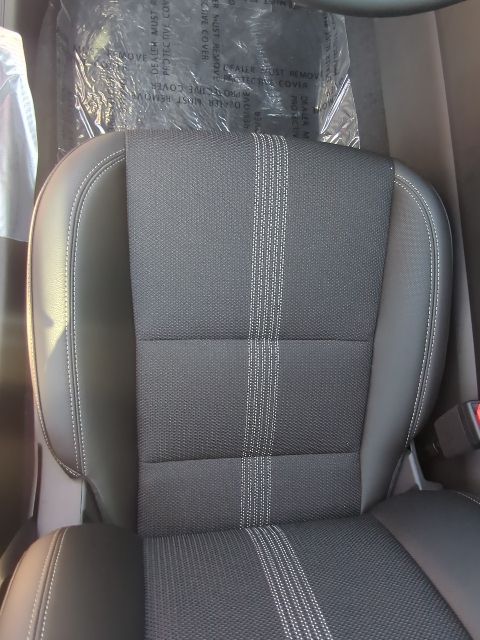 2025 Mazda CX-50 2.5 S Preferred photo 10