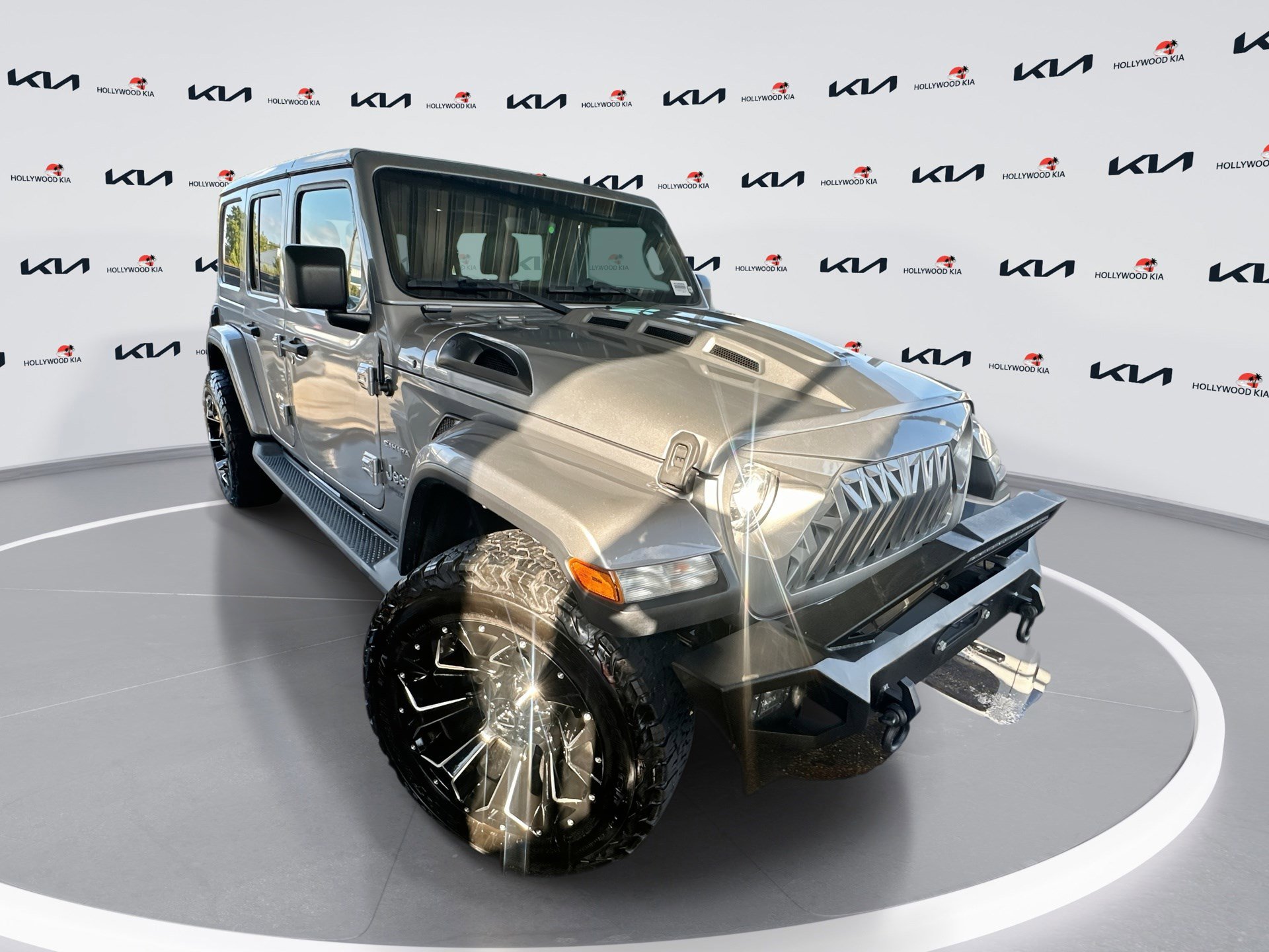 2018 Jeep All-New Wrangler Unlimited Sahara's photo