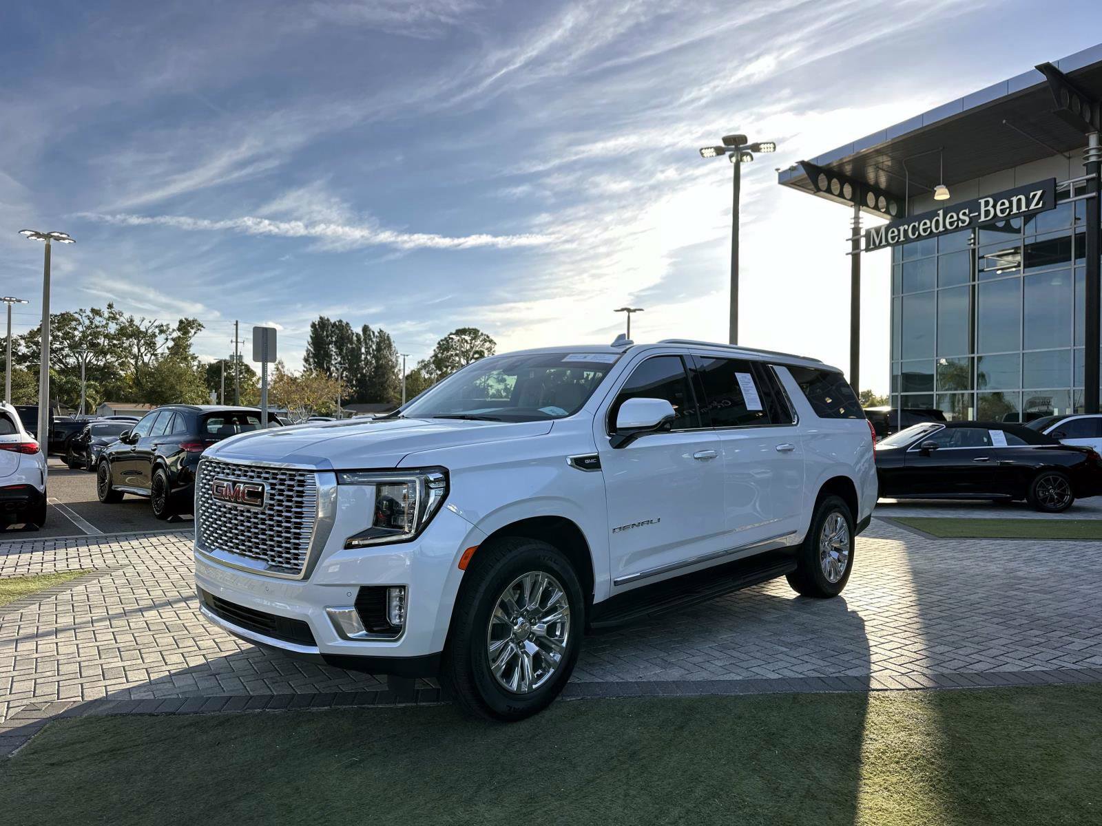 2021 GMC Yukon XL Denali's photo