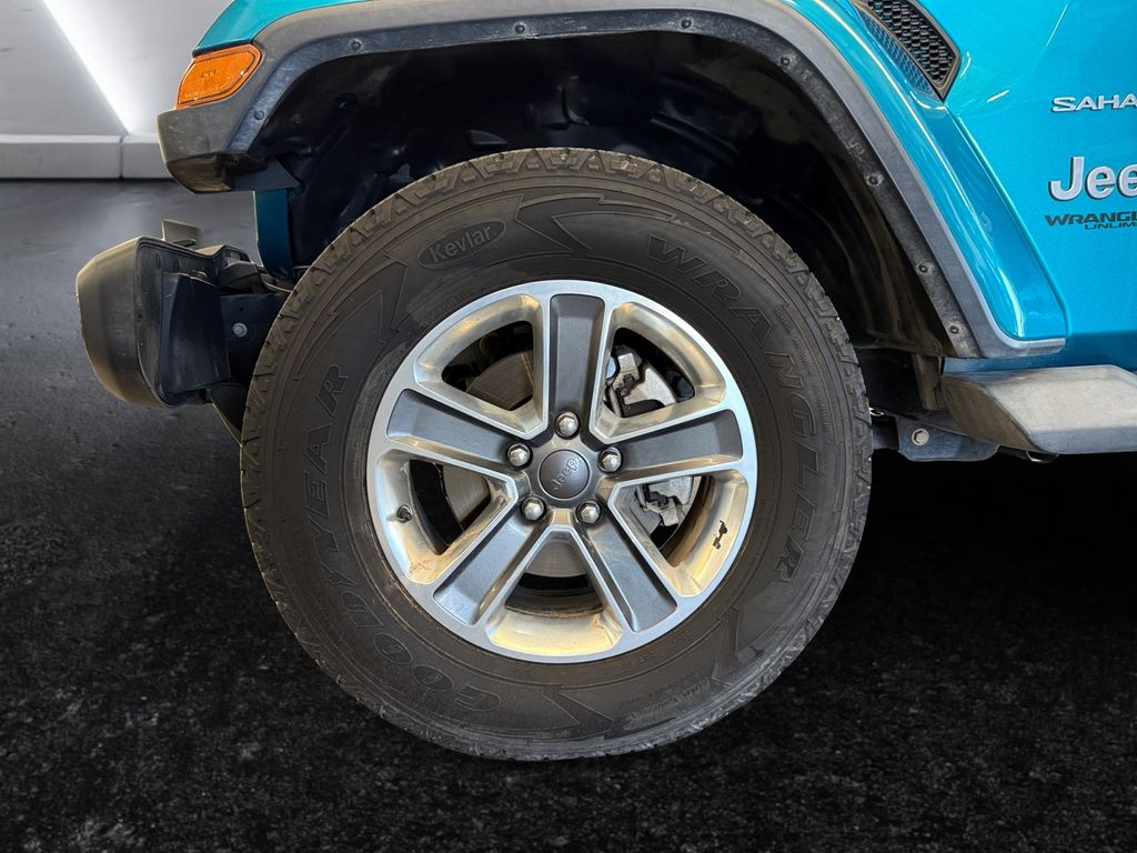 2019 Jeep Wrangler Unlimited Sahara photo 21