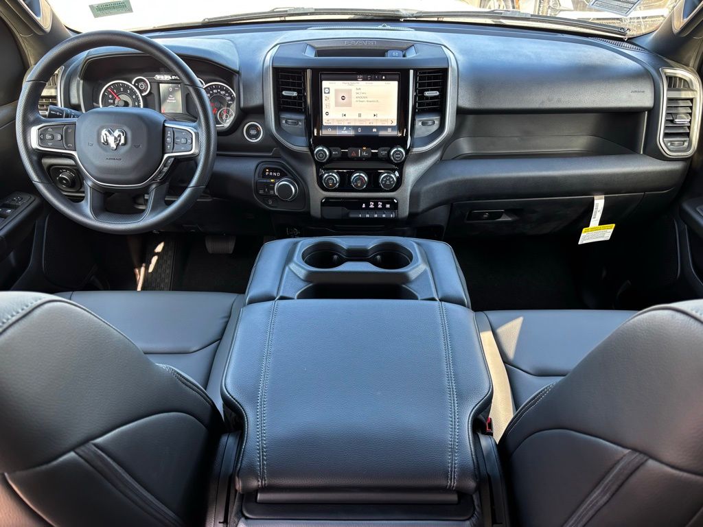 2026 Ram 1500 Tradesman photo 17