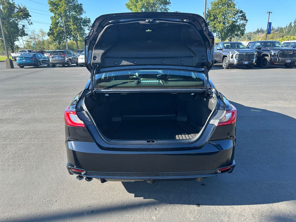 2026 Toyota Camry photo 11
