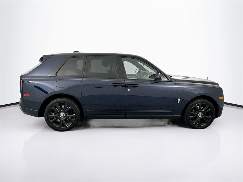 2020 Rolls Royce Cullinan photo 3
