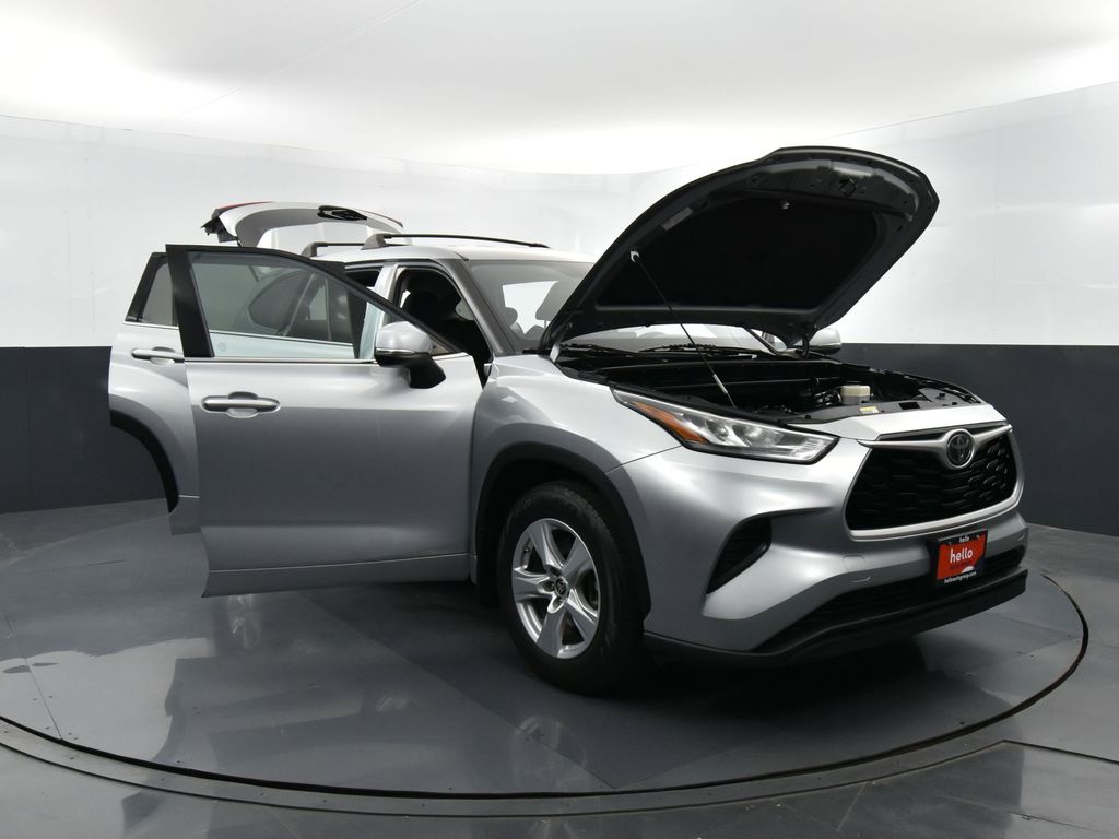 2020 Toyota Highlander L photo 33