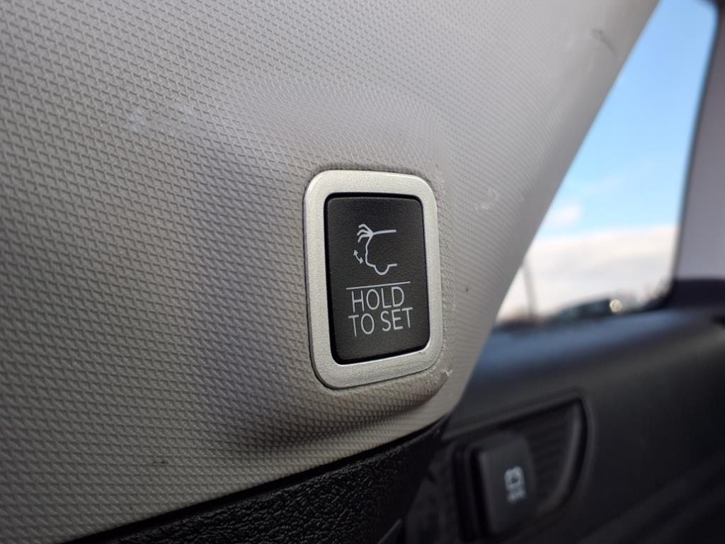 2024 Jeep Cherokee Limited 4xe photo 19