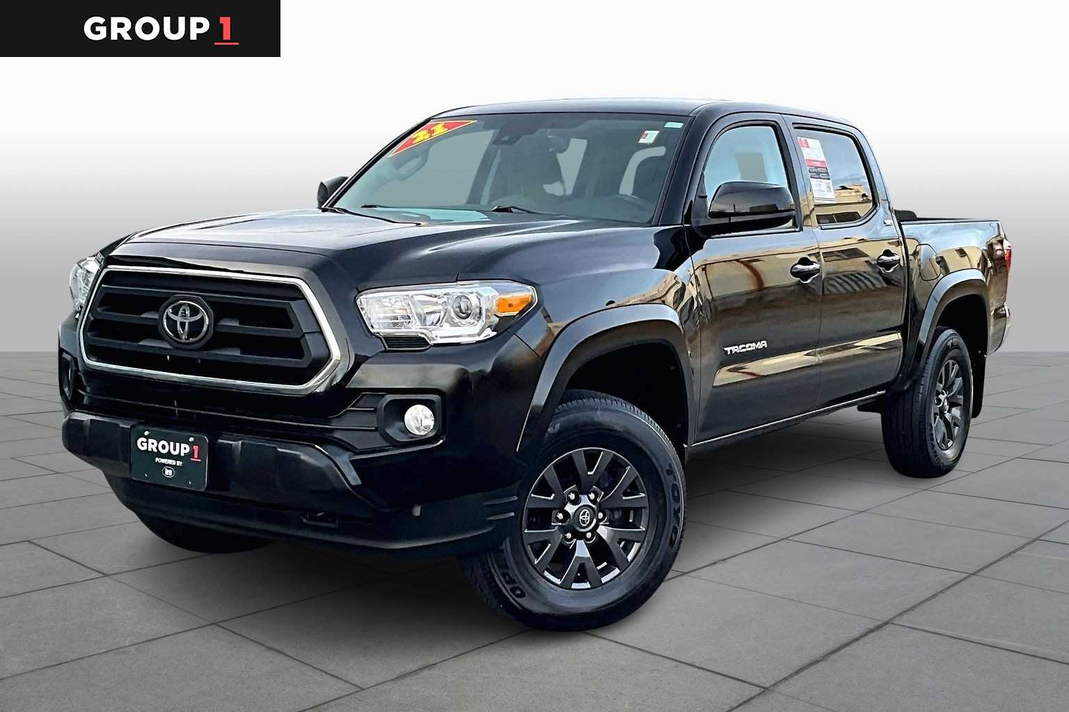 2021 Toyota Tacoma SR5's photo