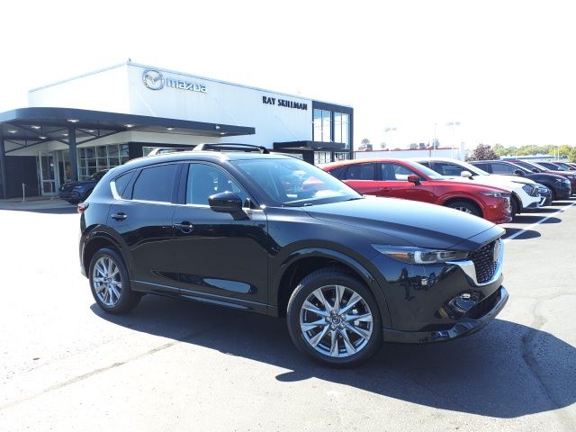 2025 Mazda CX-5 S Premium Plus package's photo