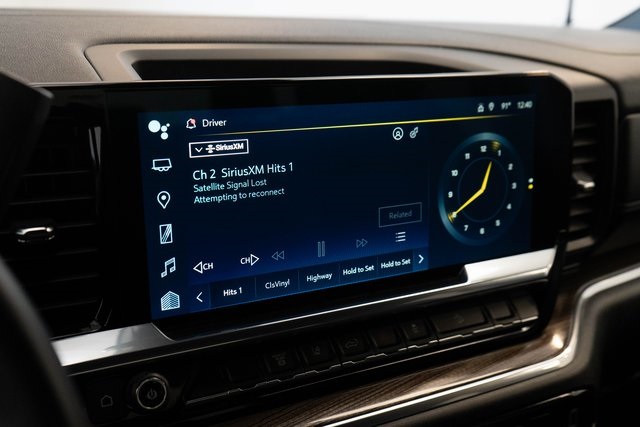 2024 Chevrolet Silverado 2500HD LT photo 4