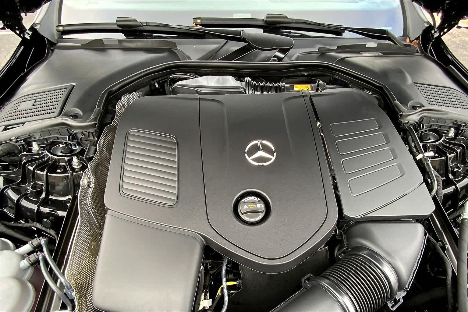 2025 Mercedes Benz C 300 photo 15