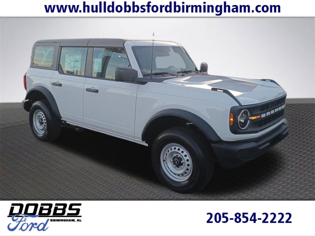 2025 Ford Bronco 4-Door Base's photo