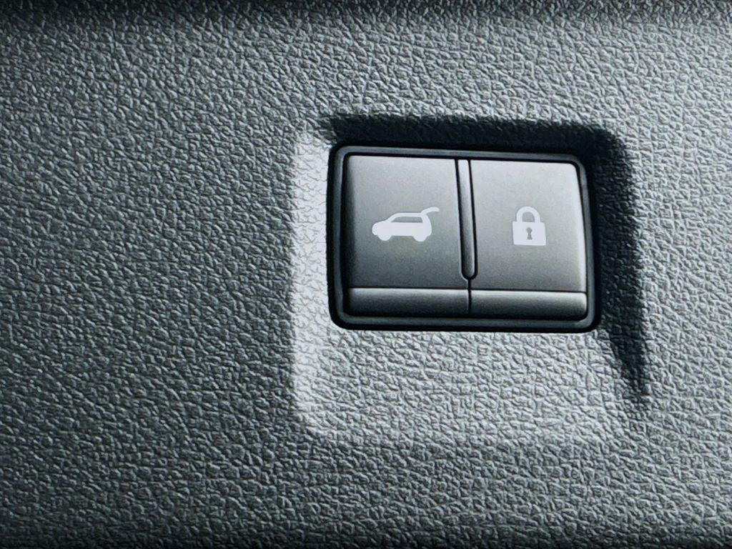 2026 Infiniti QX60 Luxe photo 30