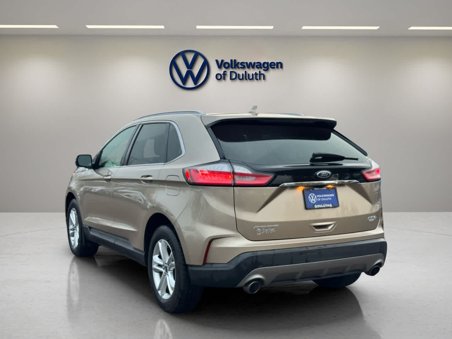 2020 Ford Edge SEL photo 3