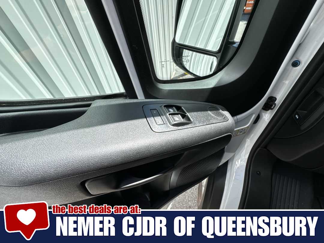 2025 Ram ProMaster 1500 photo 3