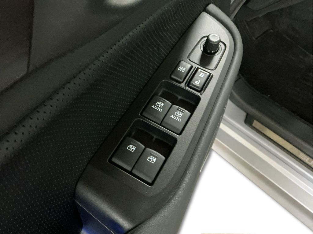 2015 Subaru Legacy 2.5i photo 17
