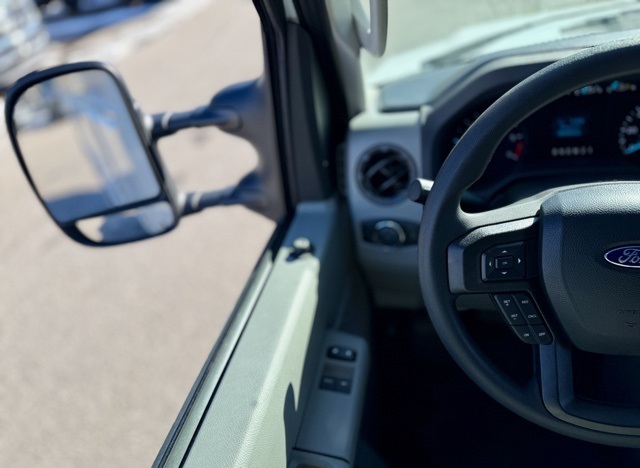 2025 Ford E-350 Base photo 18