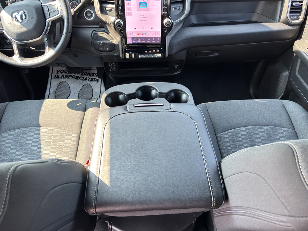 2025 Ram 2500 Tradesman photo 21