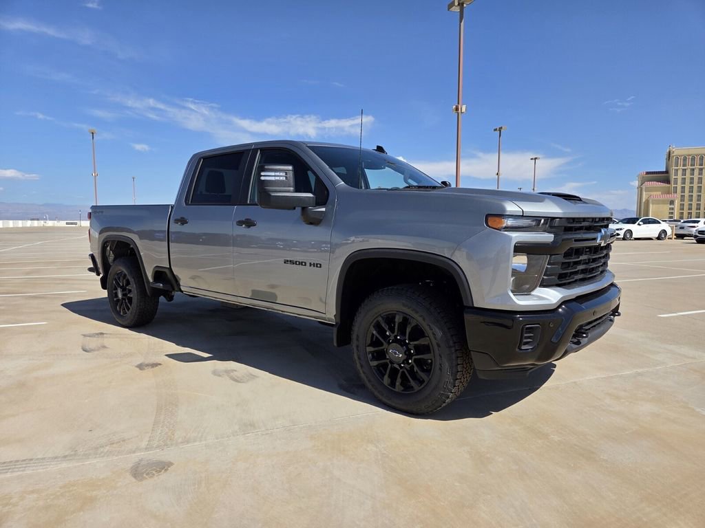 2025 Chevrolet Silverado 2500HD Custom's photo