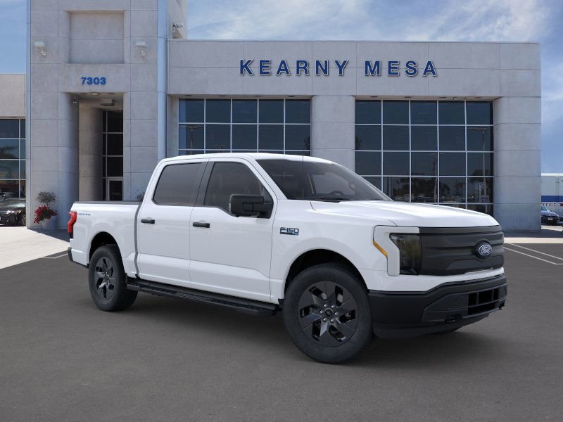 2024 Ford F-150 Lightning photo 30