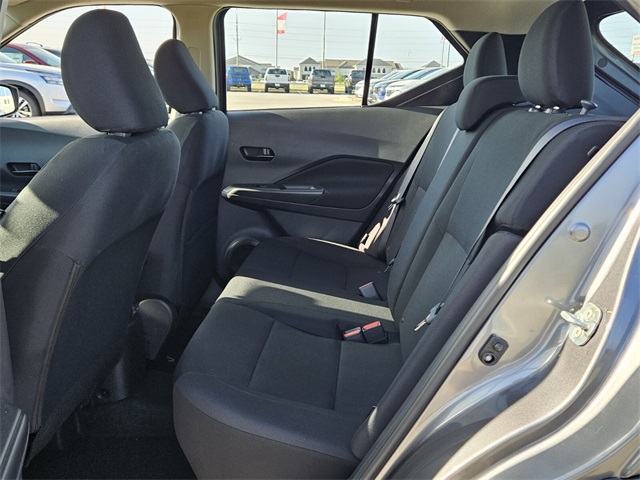 2025 Nissan Kicks Play S photo 5