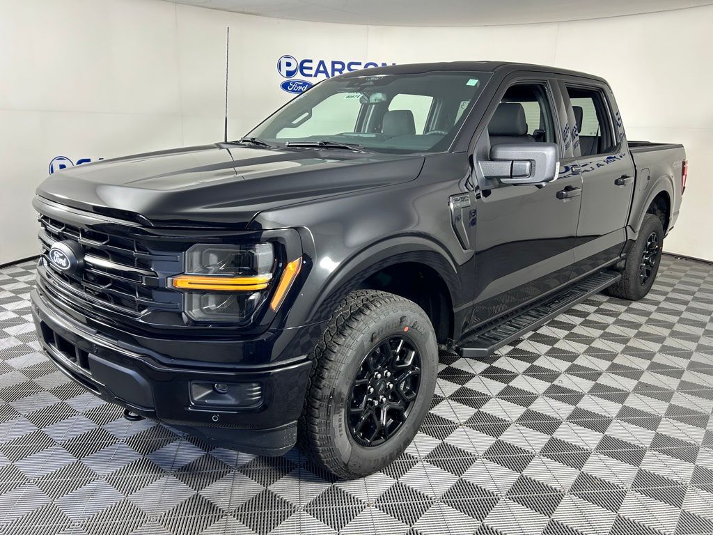 2025 Ford F-150 XLT's photo