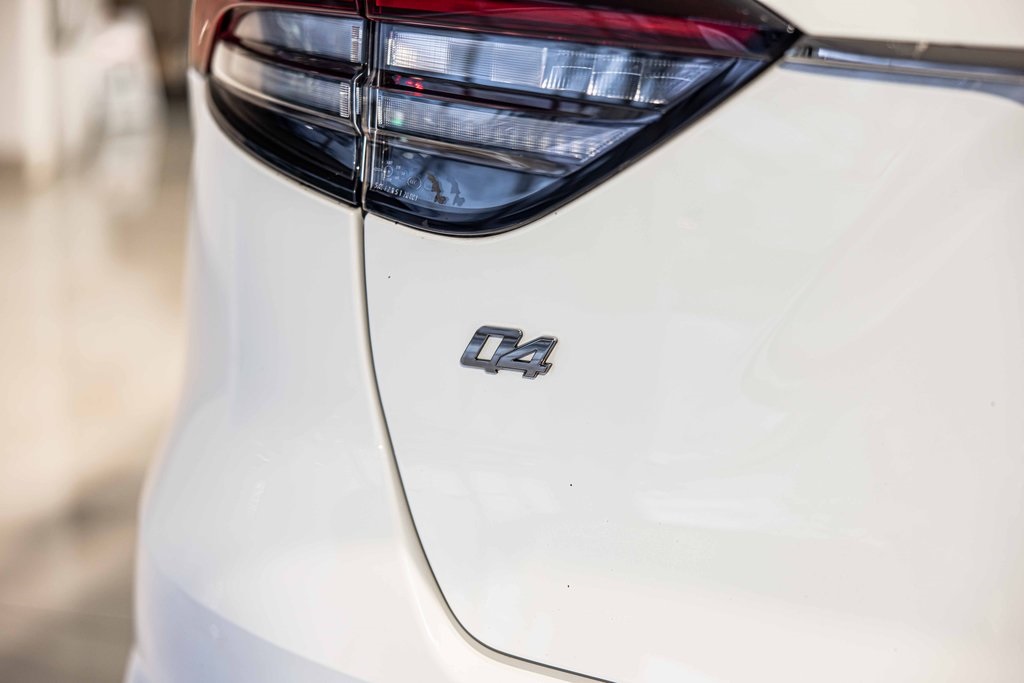 2021 MASERATI LEVANTE - Image 11