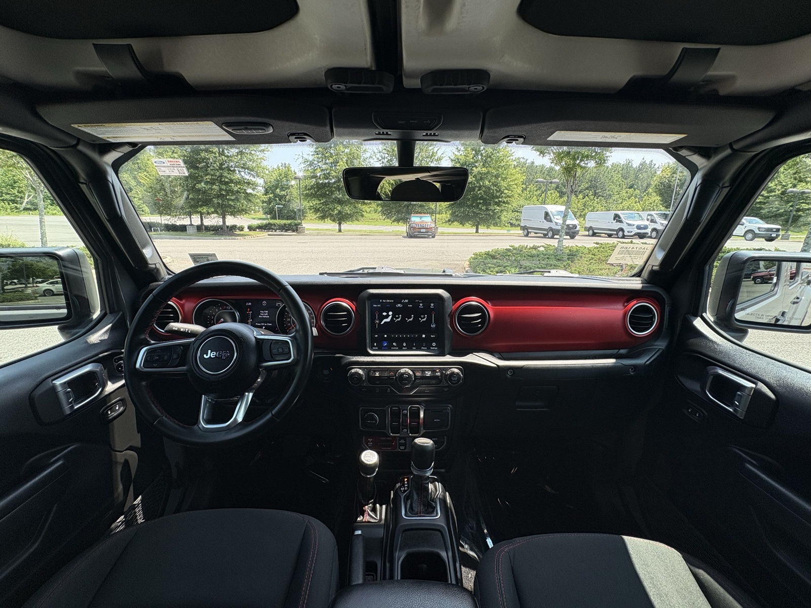 2022 Jeep Gladiator Rubicon photo 2