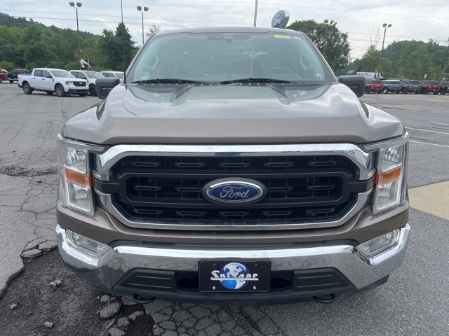 2022 Ford F-150 XLT photo 2