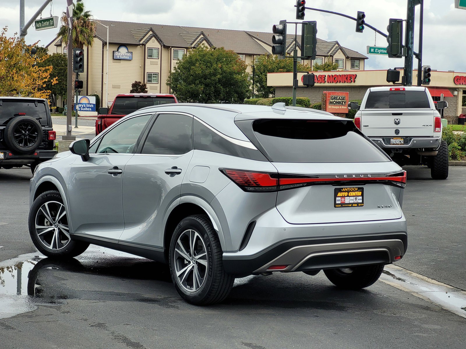 2024 Lexus RX 350 photo 2
