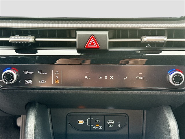 2026 Kia Sportage EX photo 16