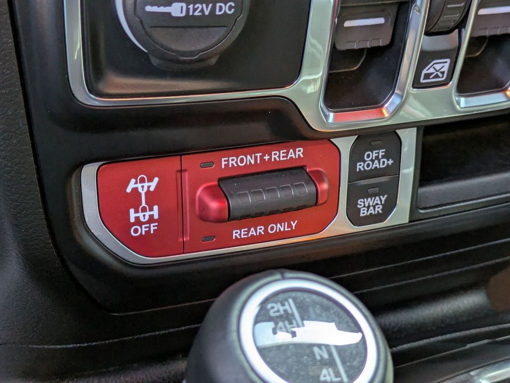 2023 Jeep Gladiator Rubicon photo 20