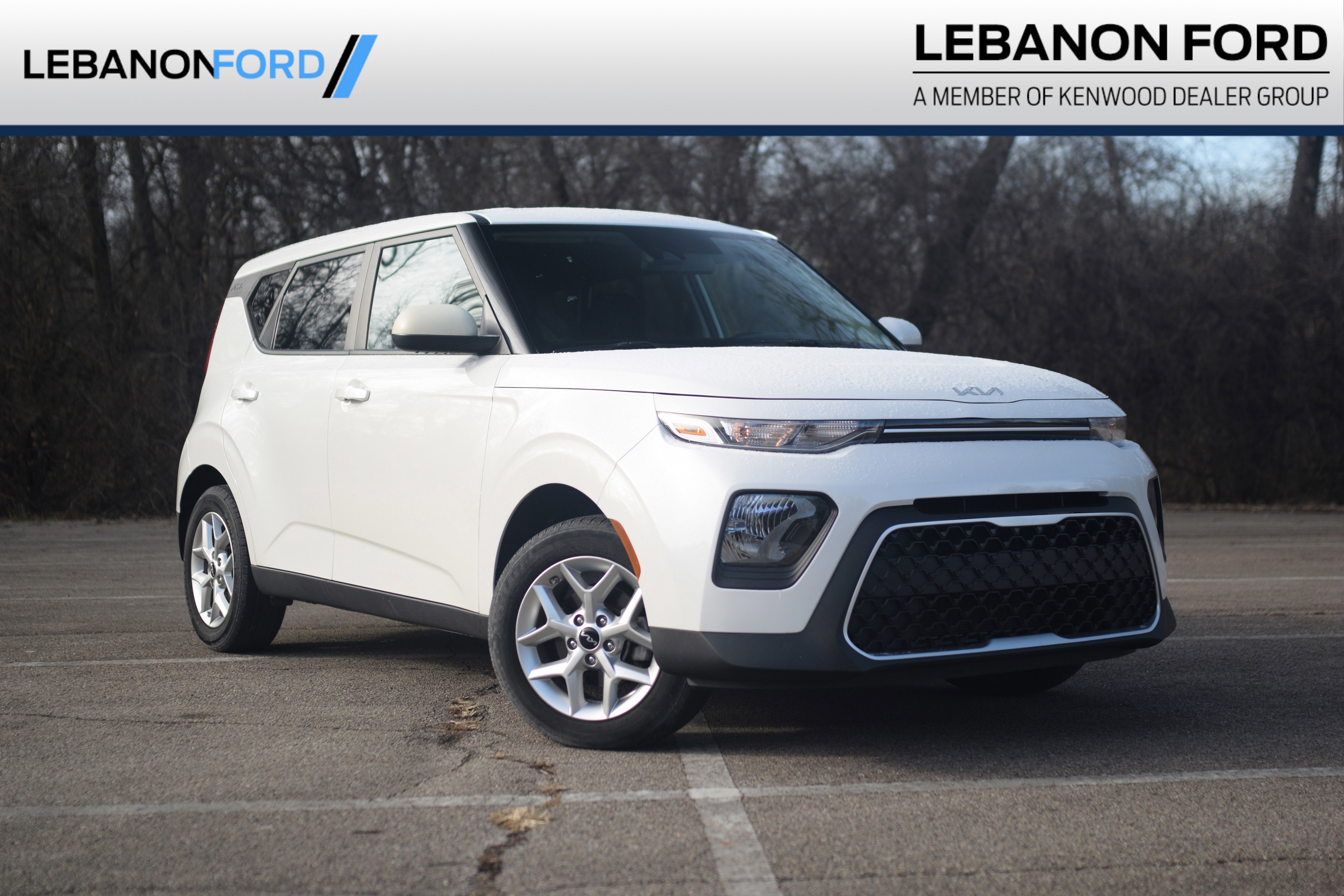 2022 Kia Soul LX's photo