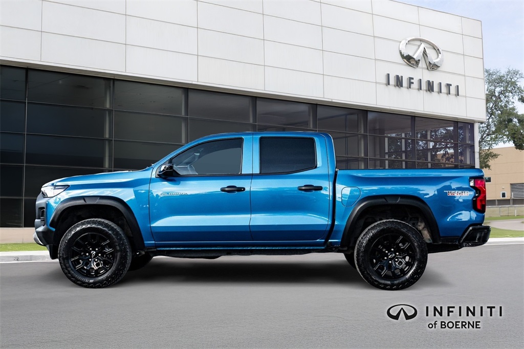 2024 Chevrolet Colorado Trail Boss photo 4