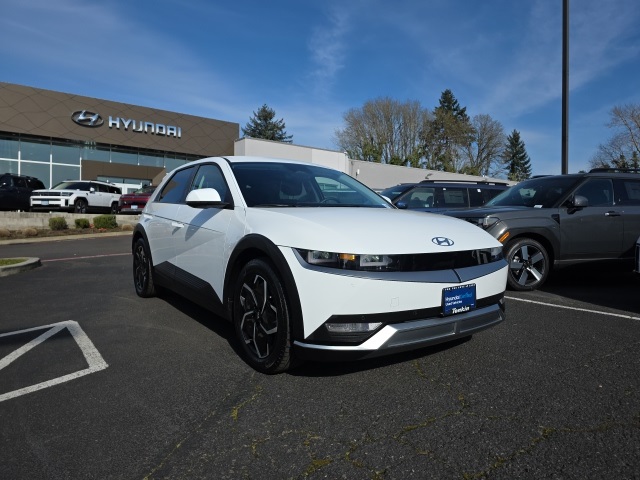 Certified 2024 Hyundai IONIQ 5 SEL with VIN KM8KN4DE1RU271920 for sale in Gladstone, OR