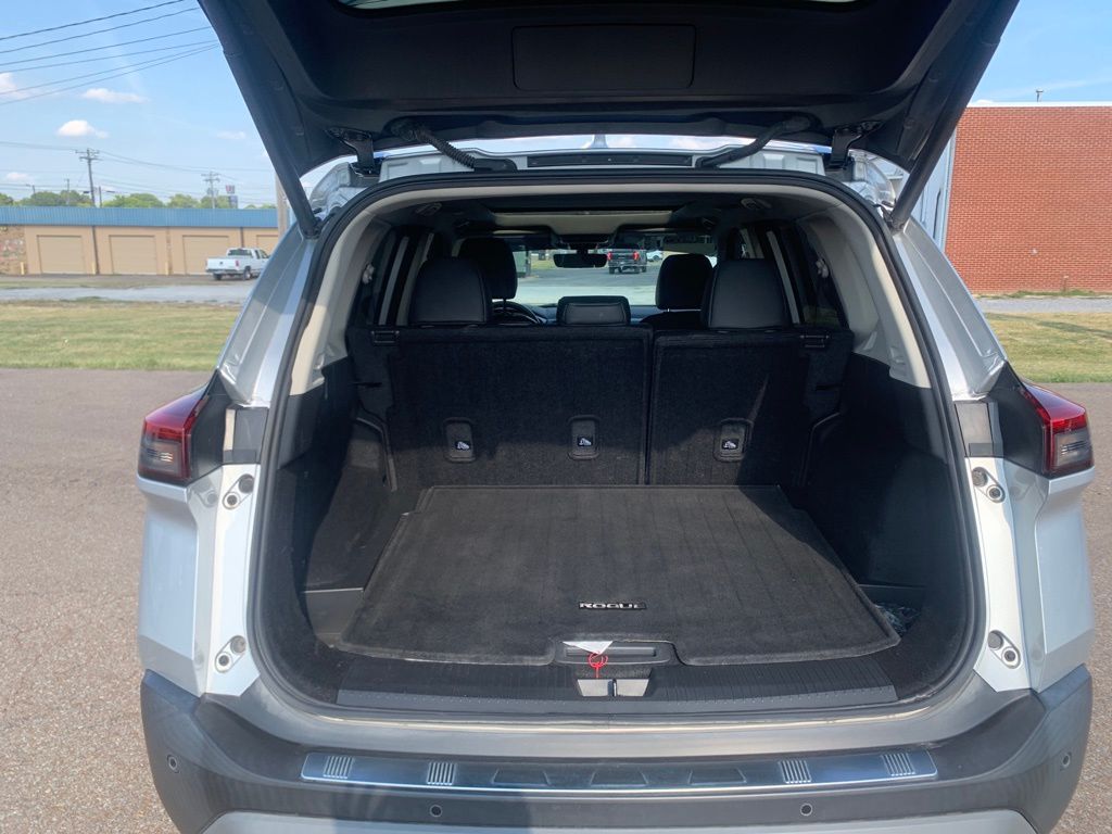 2023 Nissan Rogue SV photo 26