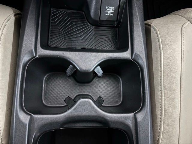 2019 Honda CR-V Touring photo 22
