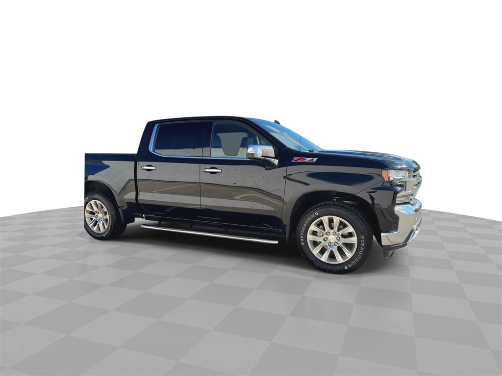 2019 Chevrolet Silverado 1500 LTZ photo 2