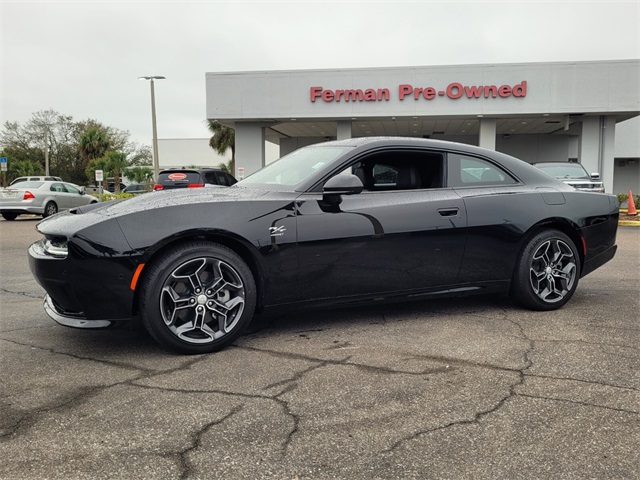2025 Dodge Charger R/T photo 3