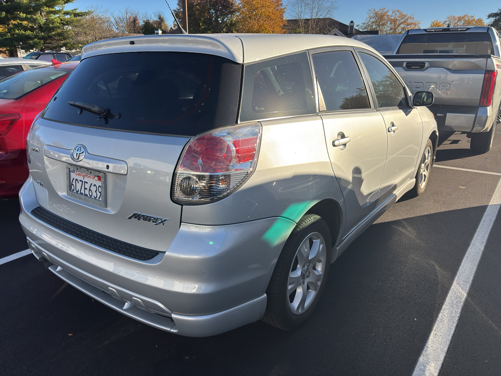 2008 Toyota Corolla Matrix L photo 4